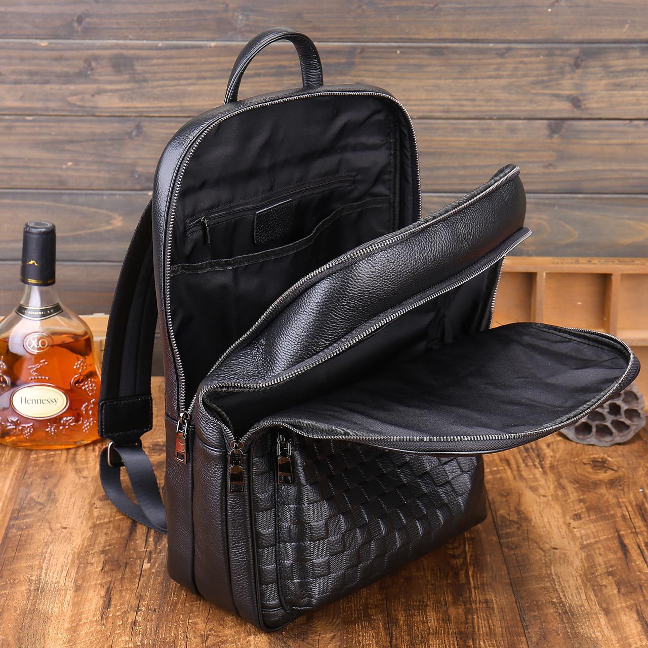 Large Capacity Genuine Leather  High-grade Men's Bag