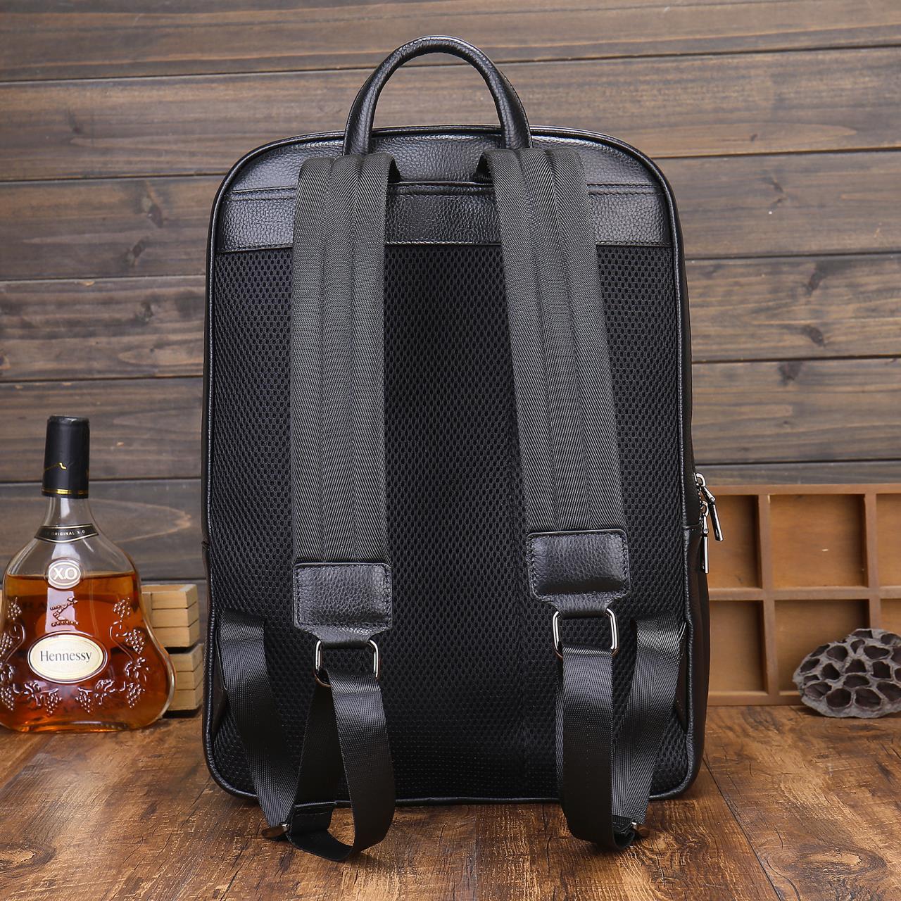 Large Capacity Genuine Leather  High-grade Men's Bag