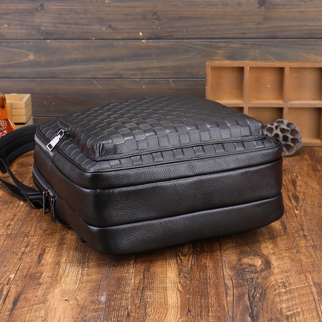 Large Capacity Genuine Leather  High-grade Men's Bag